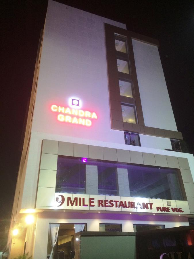 จันทรา แกรนด์ Hotel จ๊อดปูร์ ภายนอก รูปภาพ