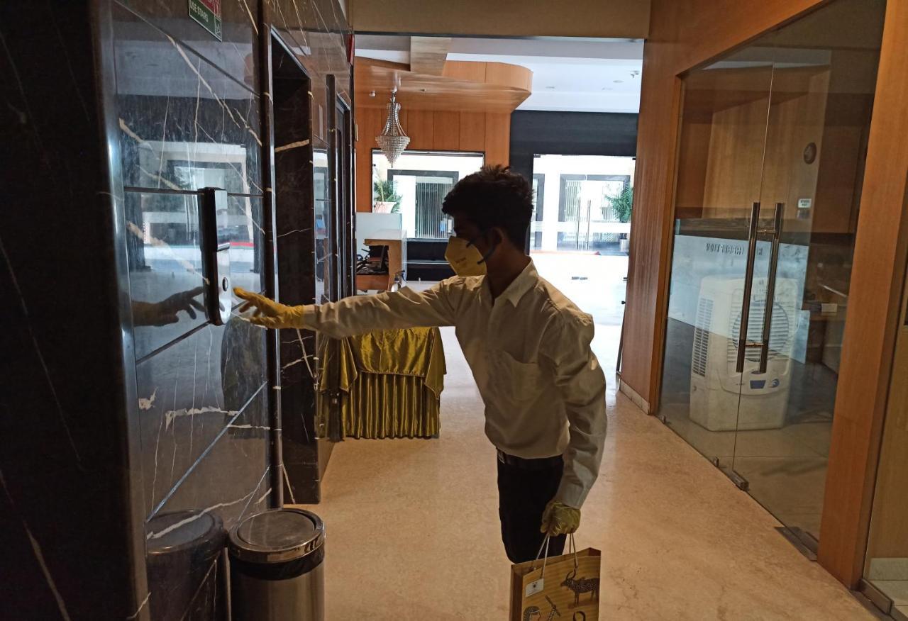 จันทรา แกรนด์ Hotel จ๊อดปูร์ ภายนอก รูปภาพ